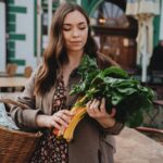 Jak obniżyć kortyzol naturalnymi sposobami? 7 nawyków, które redukują stres i poprawiają sen